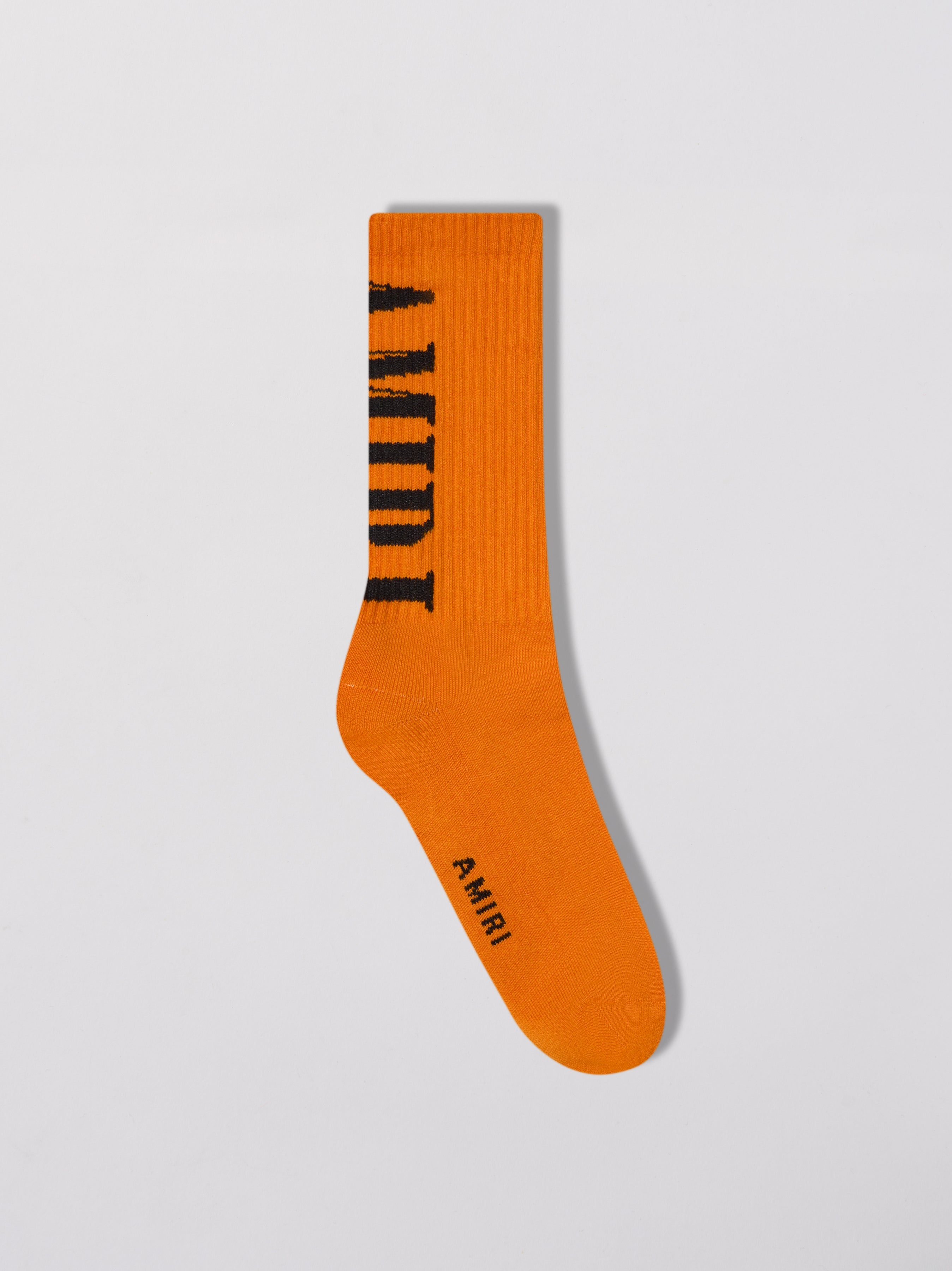 VERTICAL CORE LOGO SOCKS - ORANGE – AMIRI