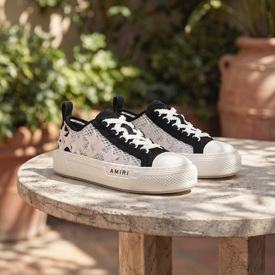 WOMEN'S SNEAKERS