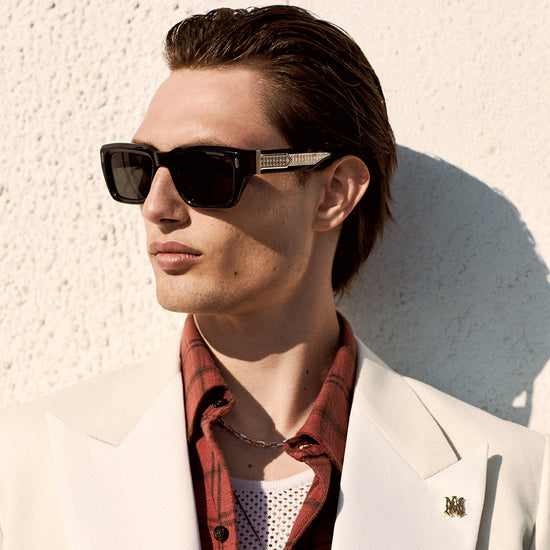 EYEWEAR