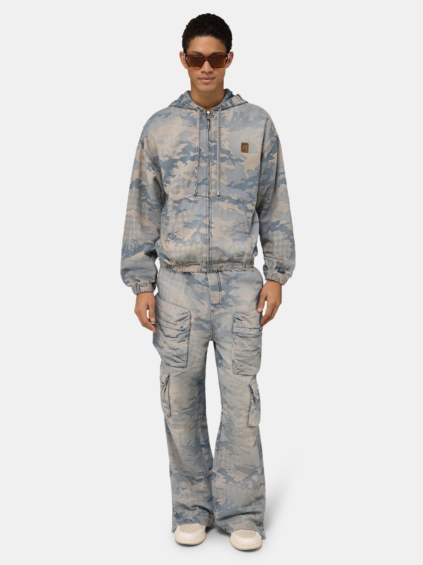CAMO JACQUARD BAGGY CARGO JEAN - Camo Indigo - AMIRI