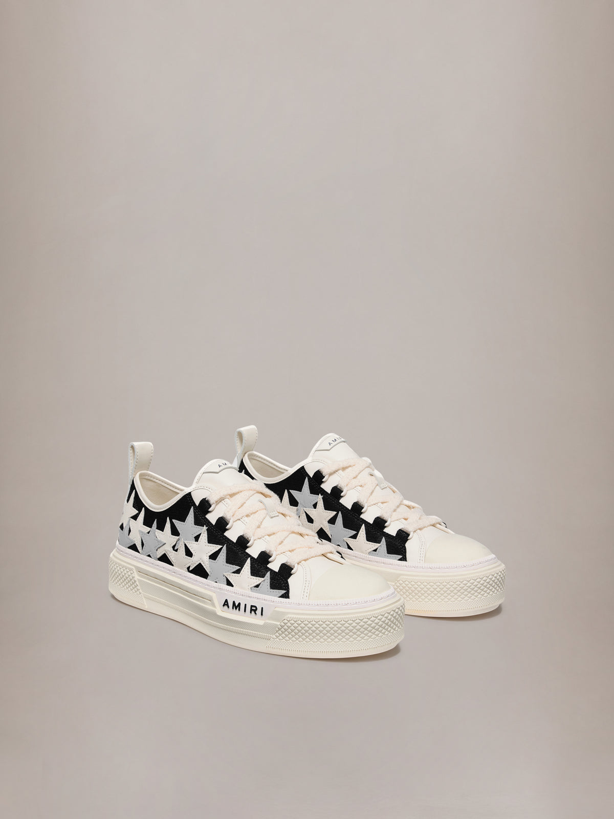 STARS COURT LOW - Black