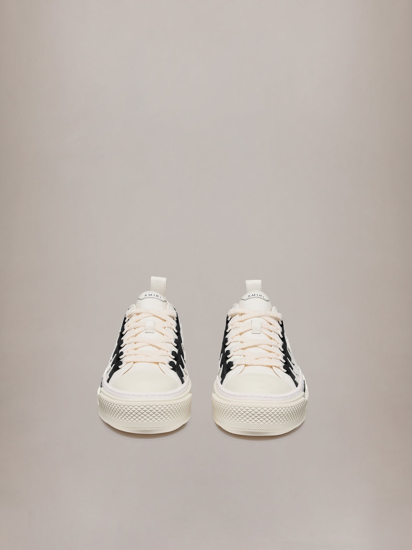 STARS COURT LOW - Black - AMIRI