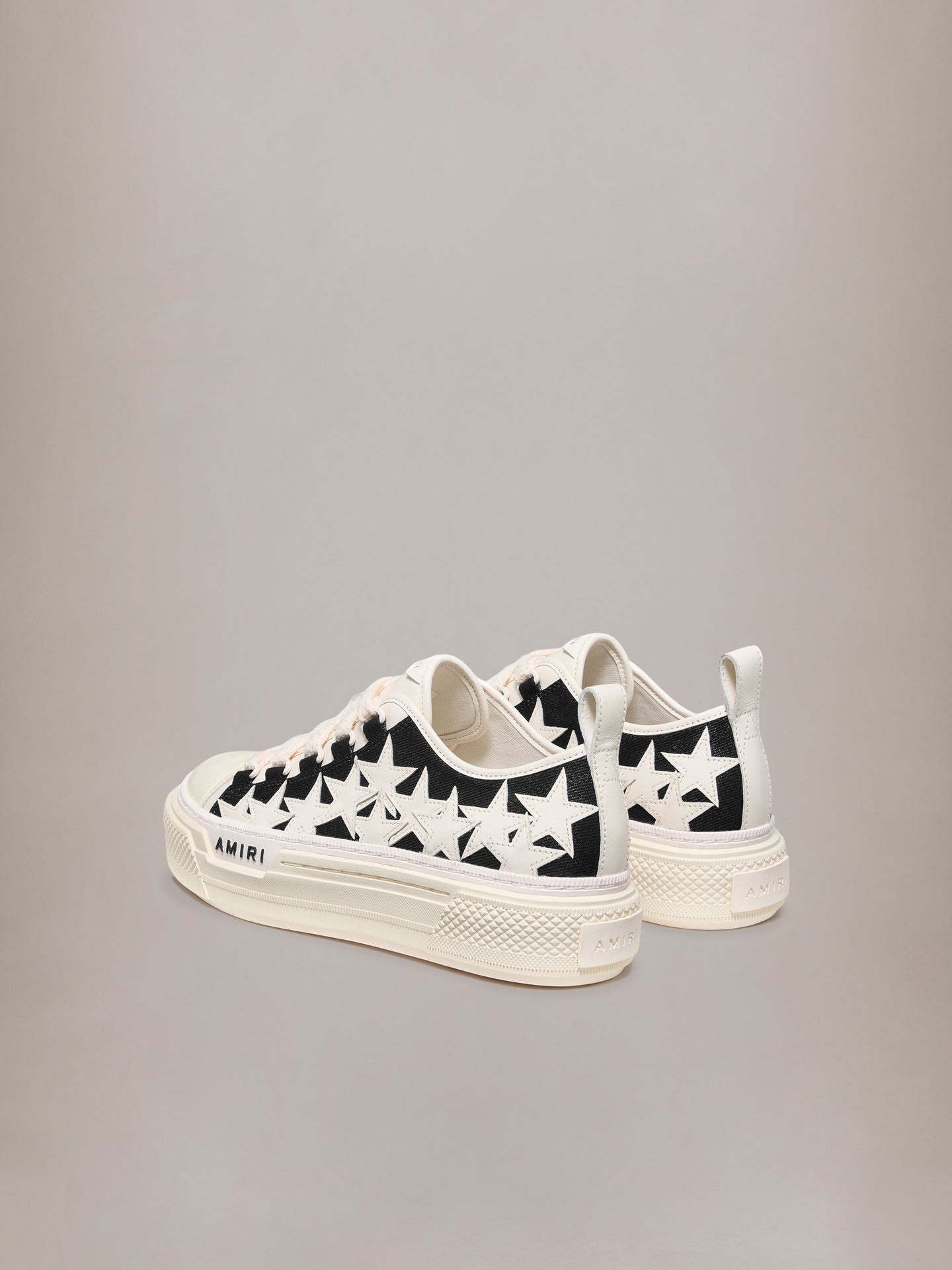 STARS COURT LOW - Black - AMIRI