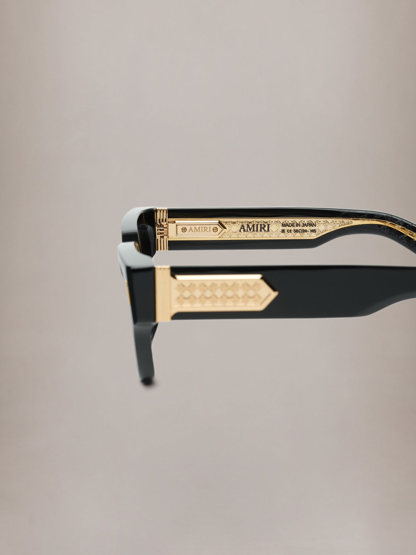 VENICE SUNGLASSES - Black - AMIRI