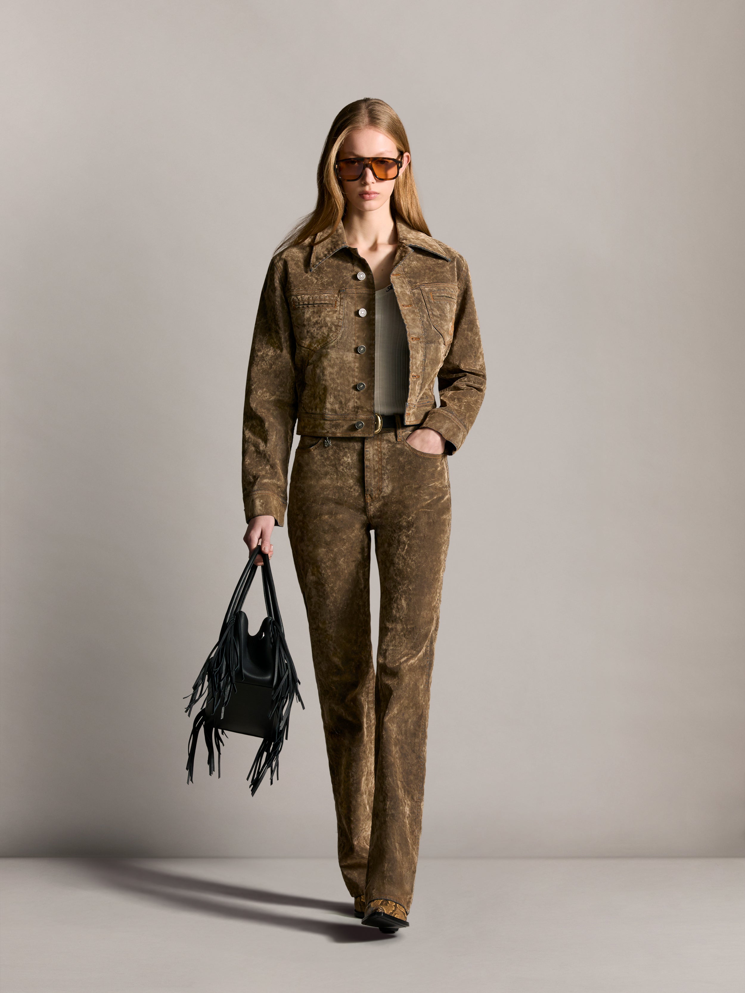 WOMEN'S READY-TO-WEAR