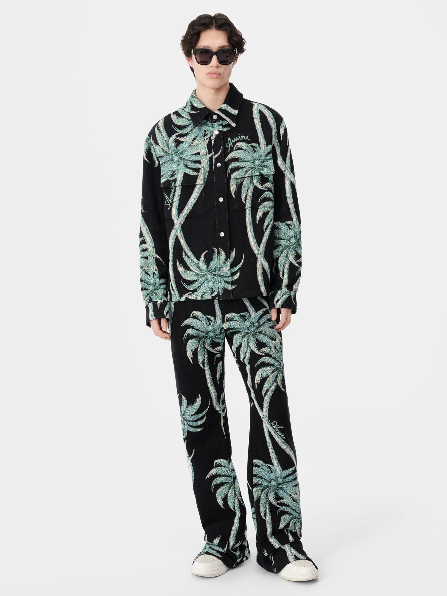 Product TWISTED PALMS TAPESTRY OVERSHIRT - Black featured image