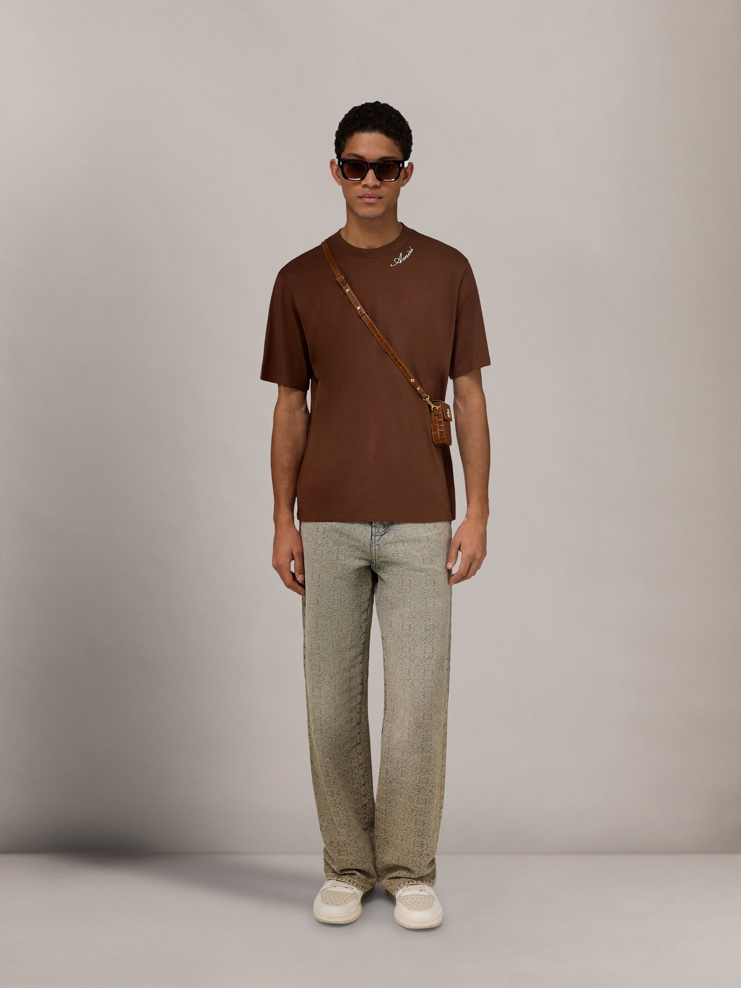 AMIRI SCRIPT TEE - Tobacco - AMIRI
