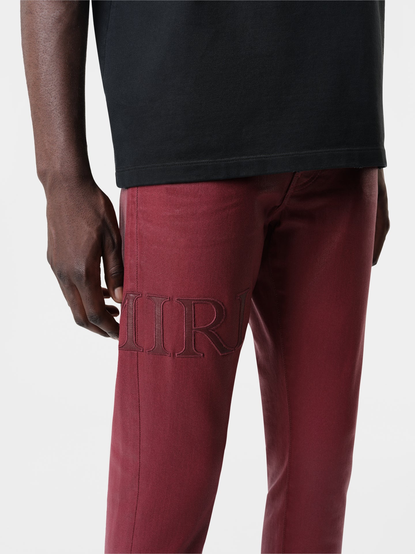 SERIF LOGO WAX SKINNY JEAN - Burgundy