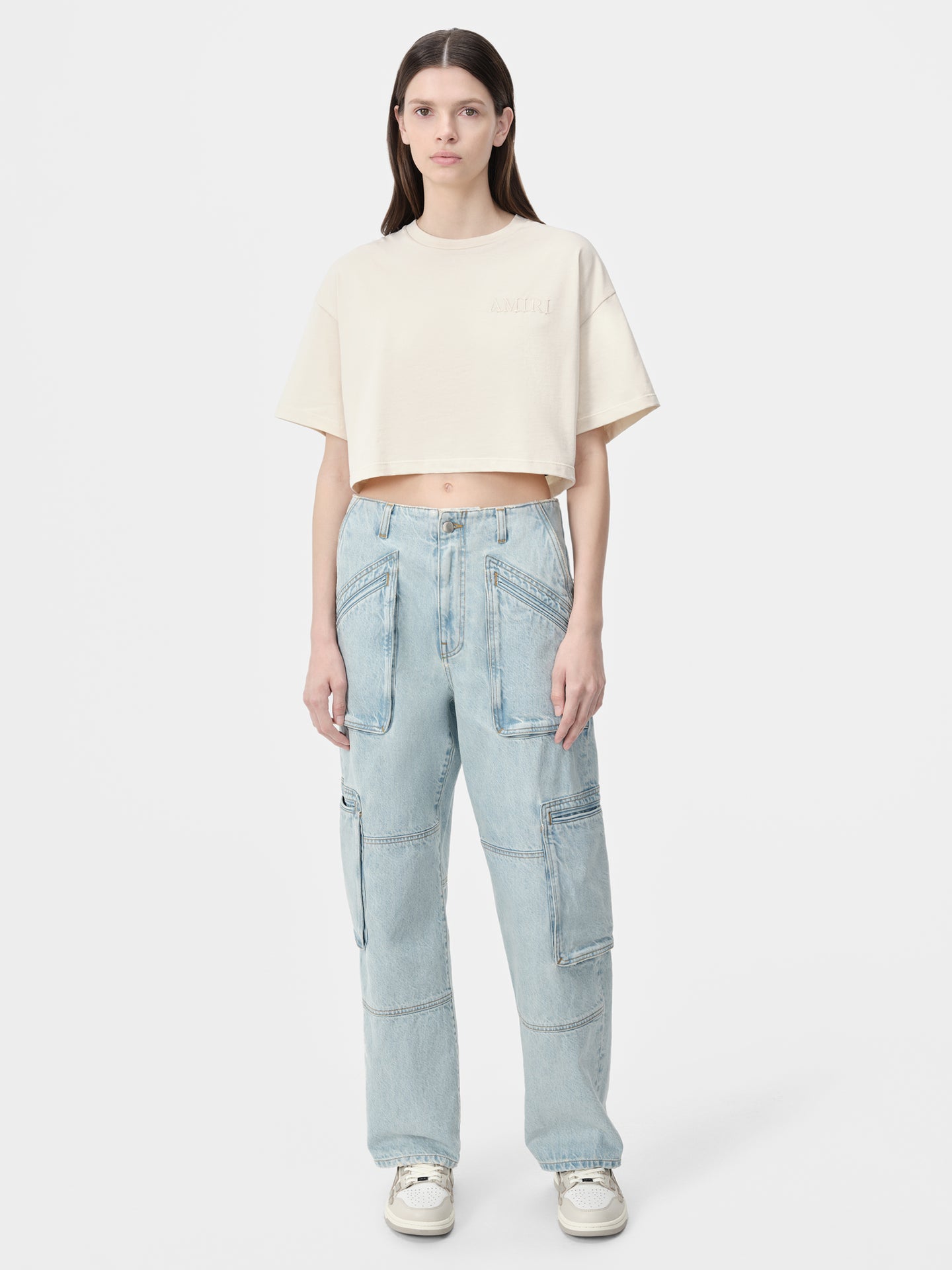 WOMEN - WOMEN'S AMIRI EMBROIDERED CROPPED TEE - Alabaster